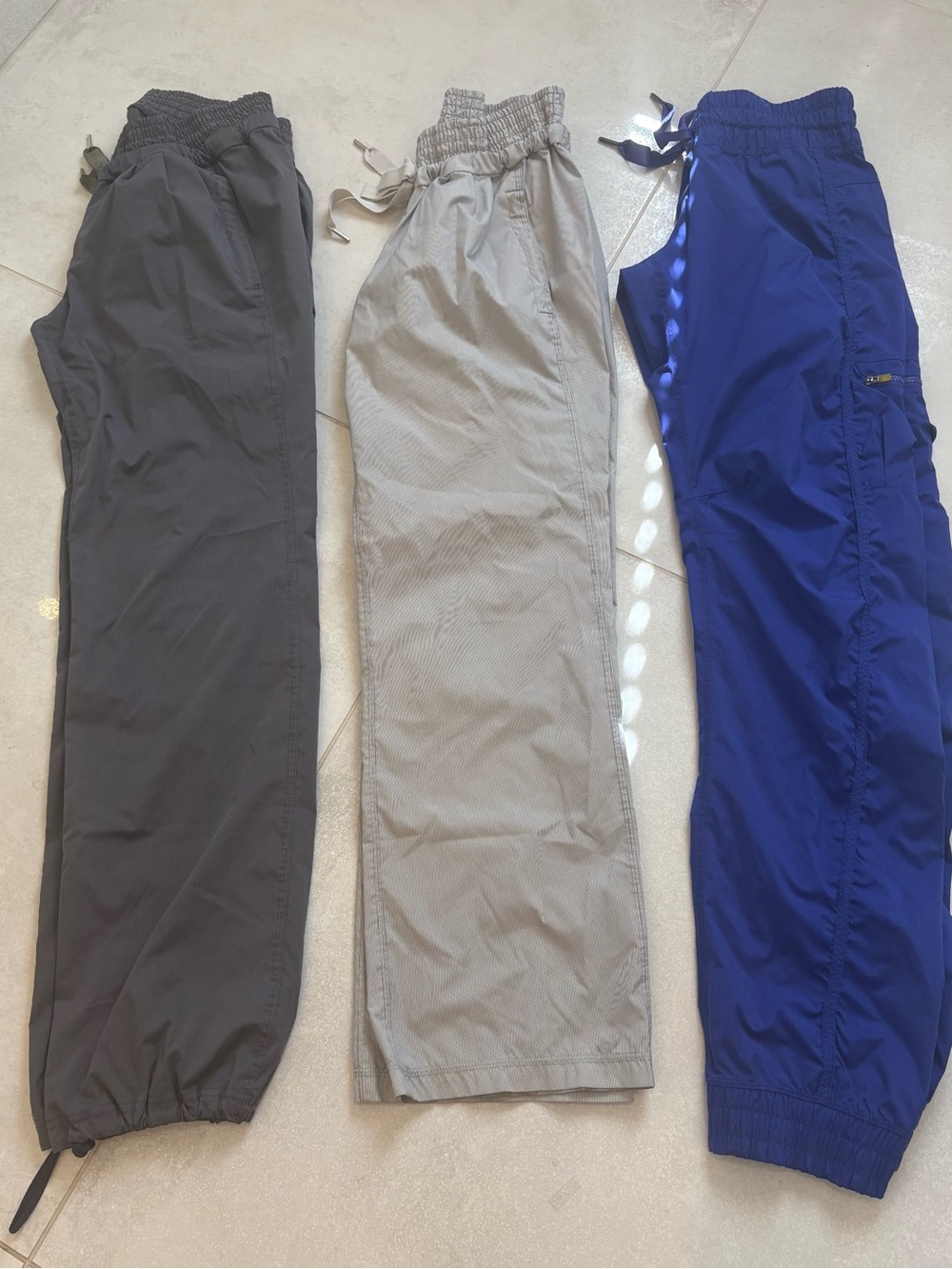 Lululemon elastic waist pants